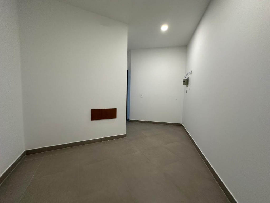 Pasillo interior del local comercial