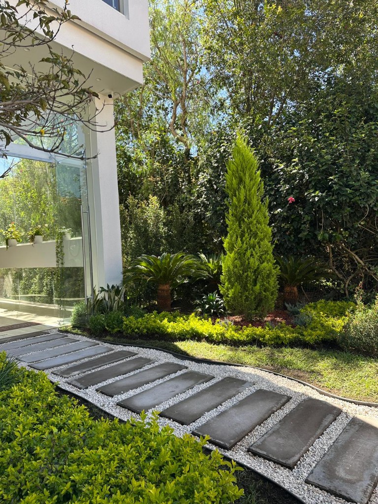 Terraza privada con vista panorámica al valle de Cumbayá